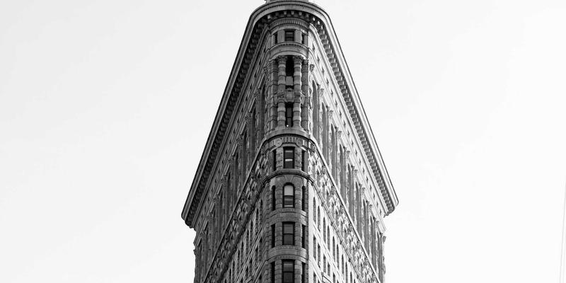 PC游戏深度指南：从热门评测到实战攻略的全方位解析