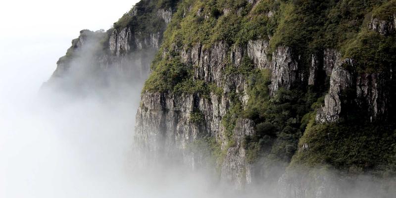 刀锋游戏PC玩家社区运营实战：如何通过Discord构建长期互动与忠诚度